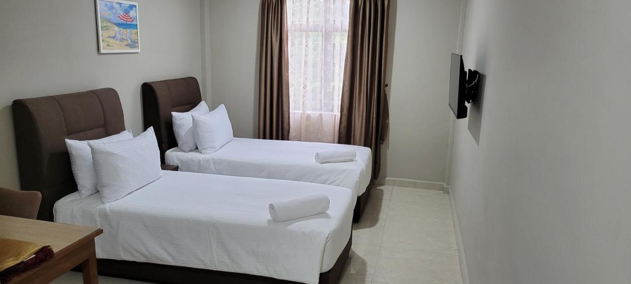 Hotel Shafura 3 Chukai Εξωτερικό φωτογραφία