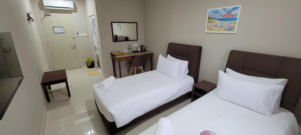 Hotel Shafura 3 Chukai Εξωτερικό φωτογραφία
